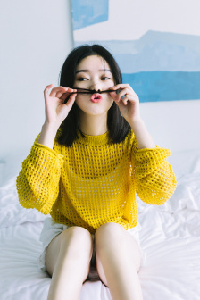 大奉打更人插花弄玉成语意思